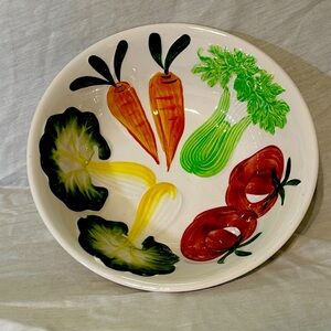 10 inch bowel vintage pretty has veggies drawed on it